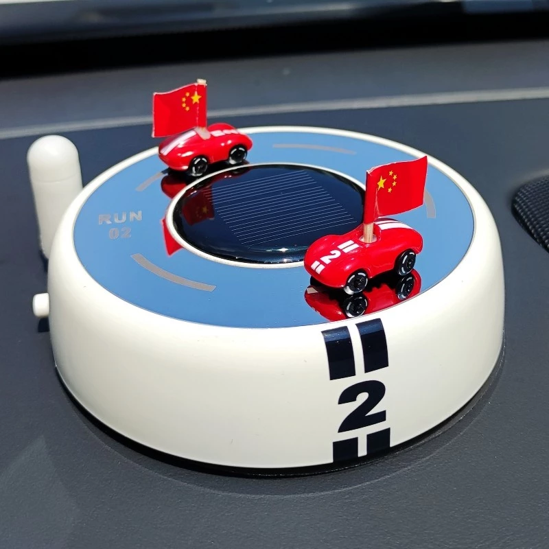 Wood Grain Solar-Powered Car Dashboard Ornament - Rotating Mini Car Decor