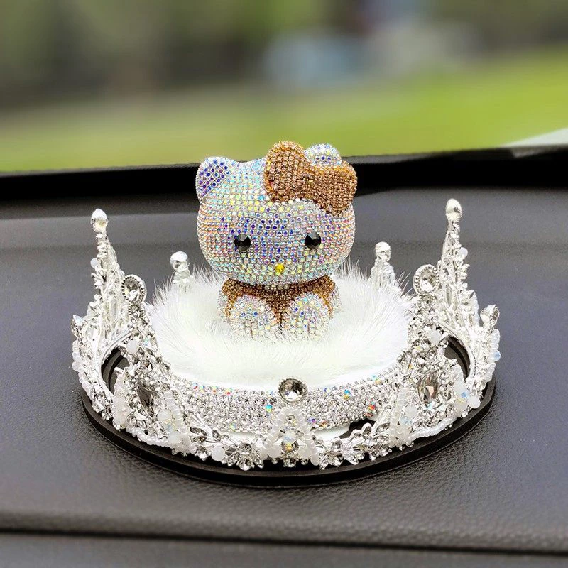 Artificial Rhinestone Cartoon Figurine Car Dashboard Ornament - Crown Base with Faux Fur Accent