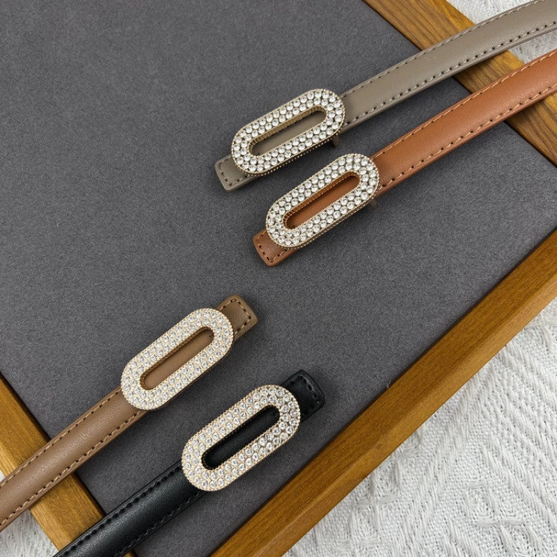 Women's Fashion Skinny Leather Belt with Gold-Tone Oval Buckle