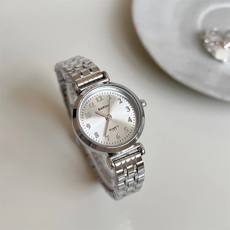 BARSH Unisex Silver Alloy Quartz Watch with Round Sunray Dial and Link Bracelet
